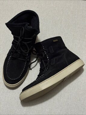 EUC Cougar Fabiola Suede Lace up Ankle Moccasin-8-Black-Waterproof-Rubber Soles